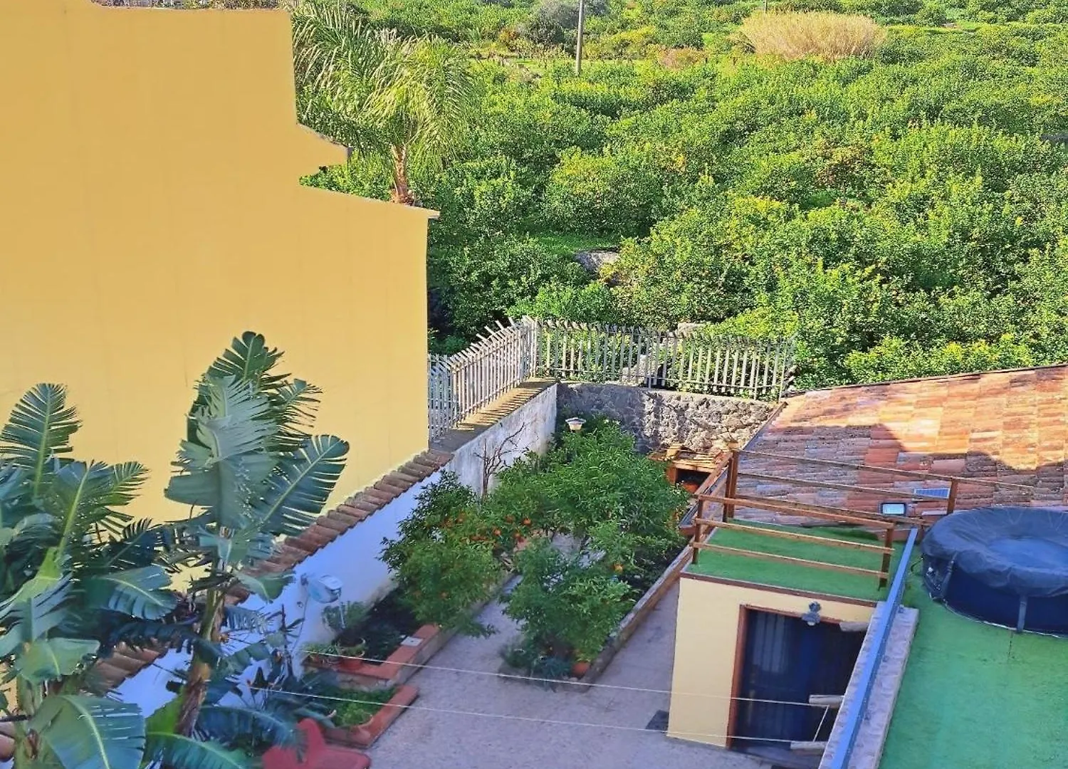 기아레 Limoneto Etna View 빌라