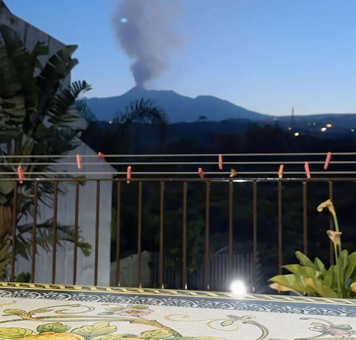 Дом отдыха Вилла Limoneto Etna View Джарре